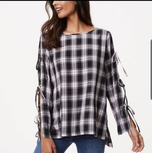 LOFT Tops - LOFT plaid top
